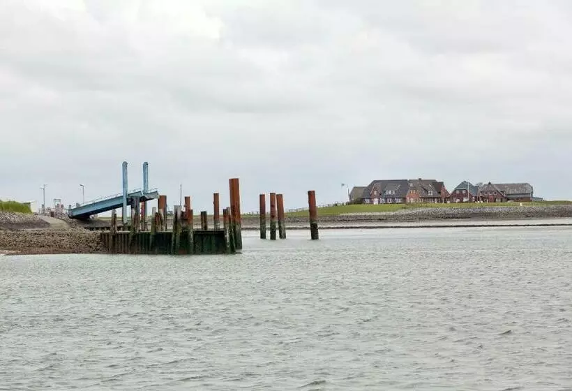 ペンション & Gasthaus Hilligenley   Auf Der Hallig Langeness