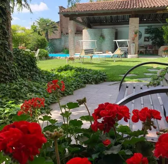 Majatalo Spineto House