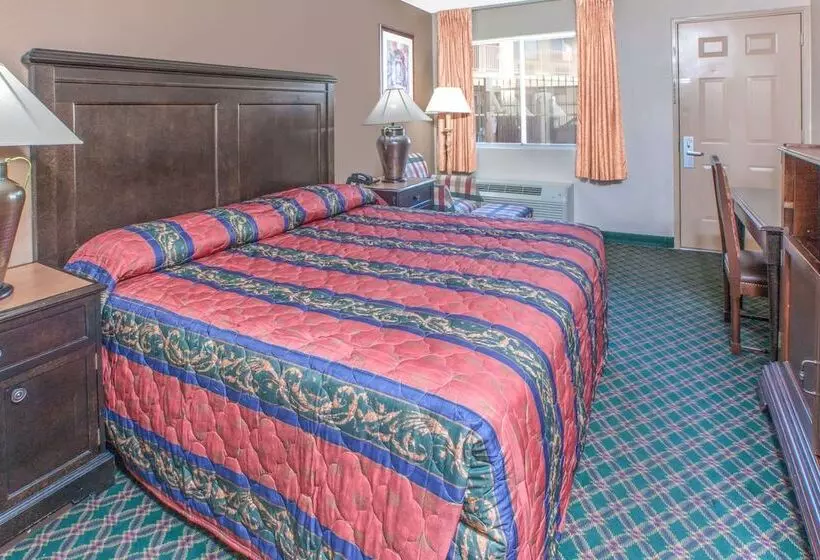 酒店 Knights Inn Forest Hill