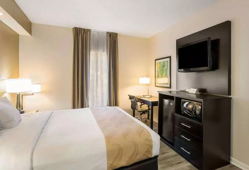 호텔 Quality Inn Crestview Near Eglin Afb