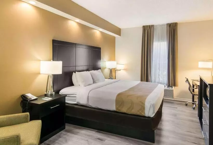 호텔 Quality Inn Crestview Near Eglin Afb