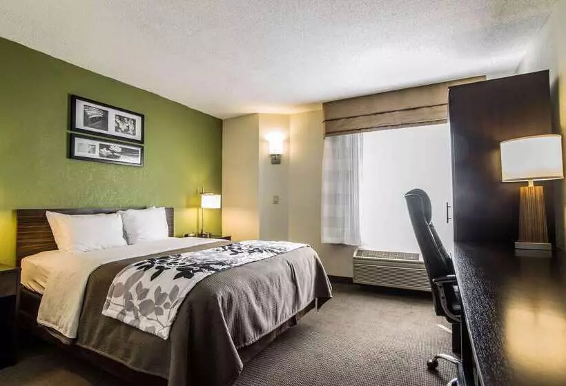 هتل Sleep Inn Airport