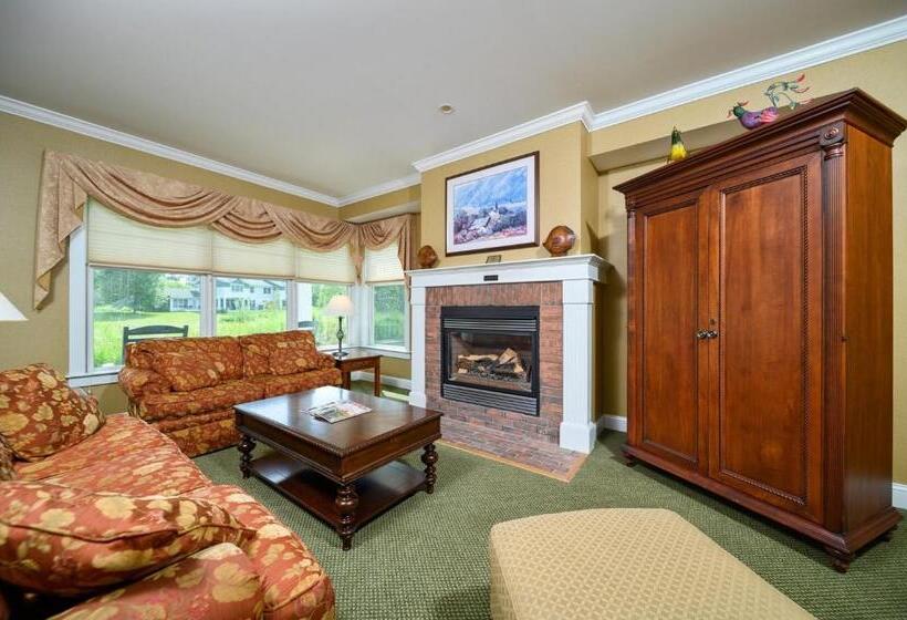 Отель Stoweflake Mountain Resort & Spa