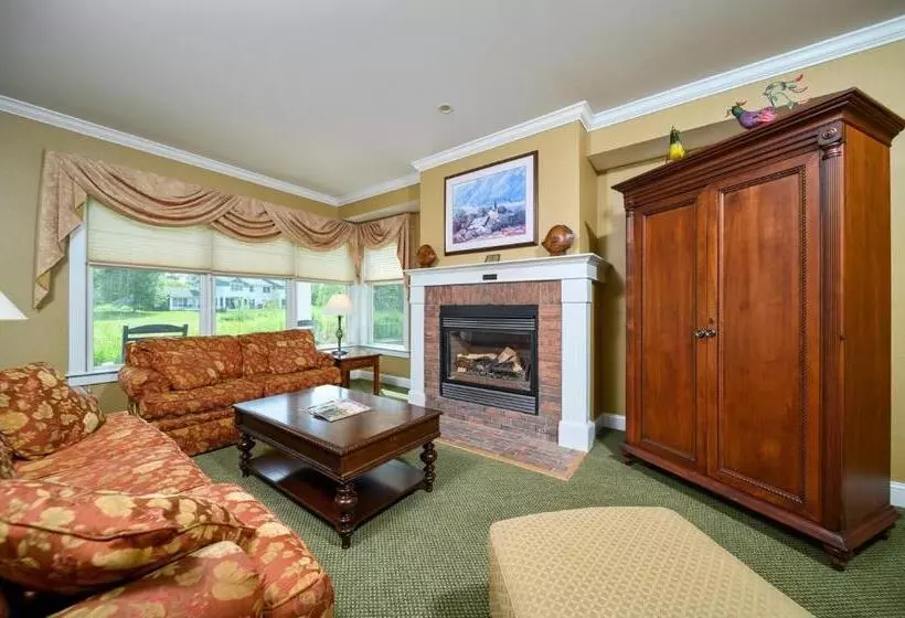 هتل Stoweflake Mountain Resort & Spa