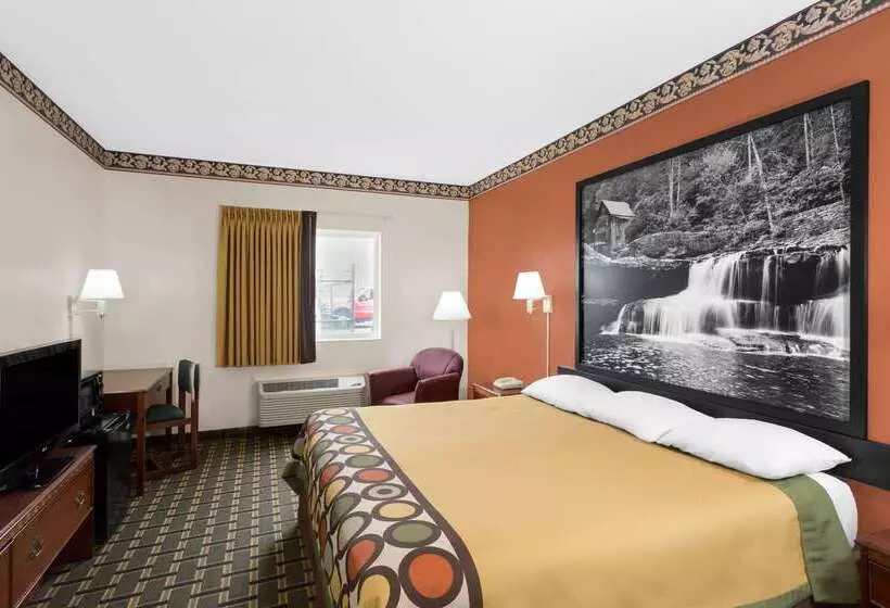 Отель Super 8 By Wyndham Athens