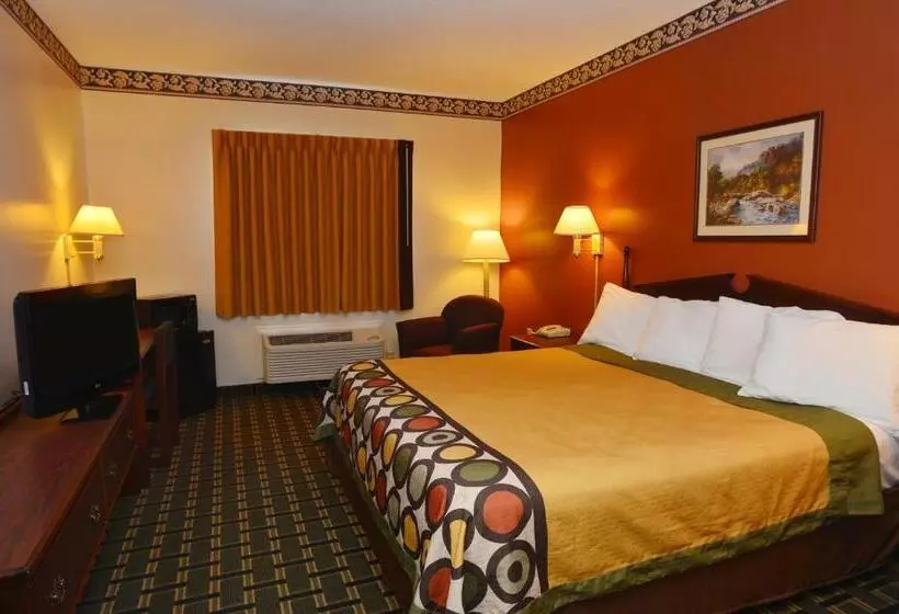 Отель Super 8 By Wyndham Athens