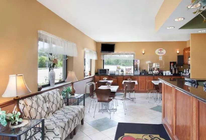 Hotel Super 8 By Wyndham Chicago/rosemont/o Hare/se