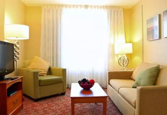 Отель Towneplace Suites By Marriott Newark Silicon Valley