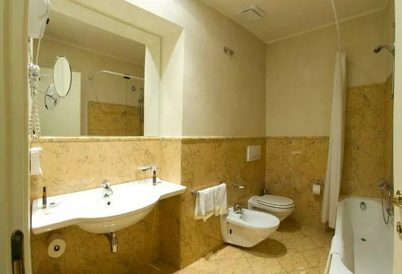 בית מלון כפרי Villa Fiorita