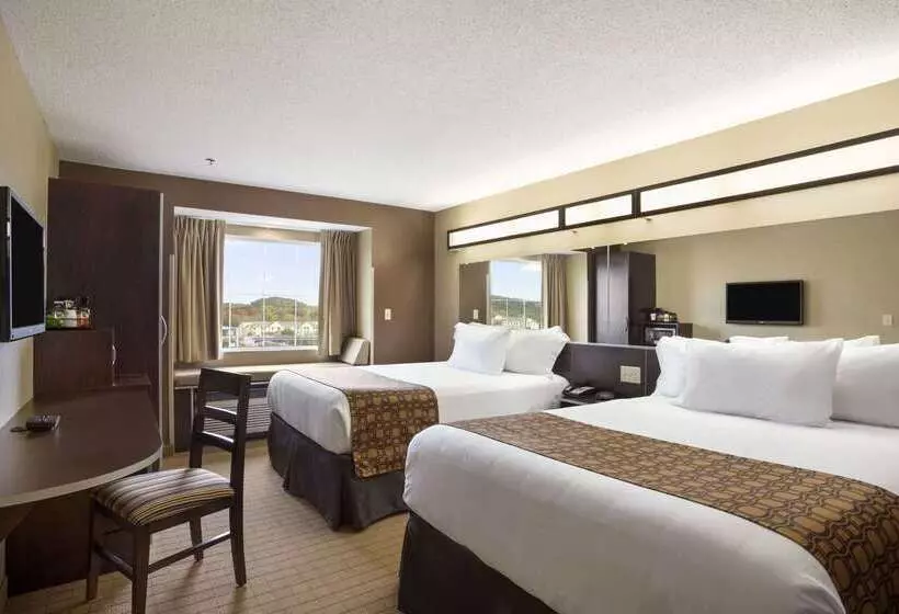 Microtel Inn & Suites By Wyndham Cambridge