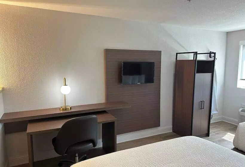 فندق Surestay By Best Western Groves