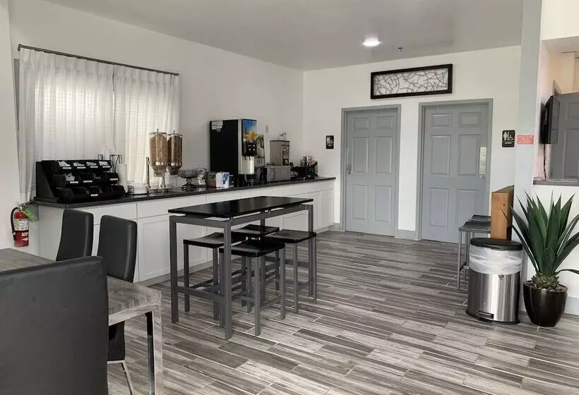 מוטל Days Inn By Wyndham Waynesville Nc