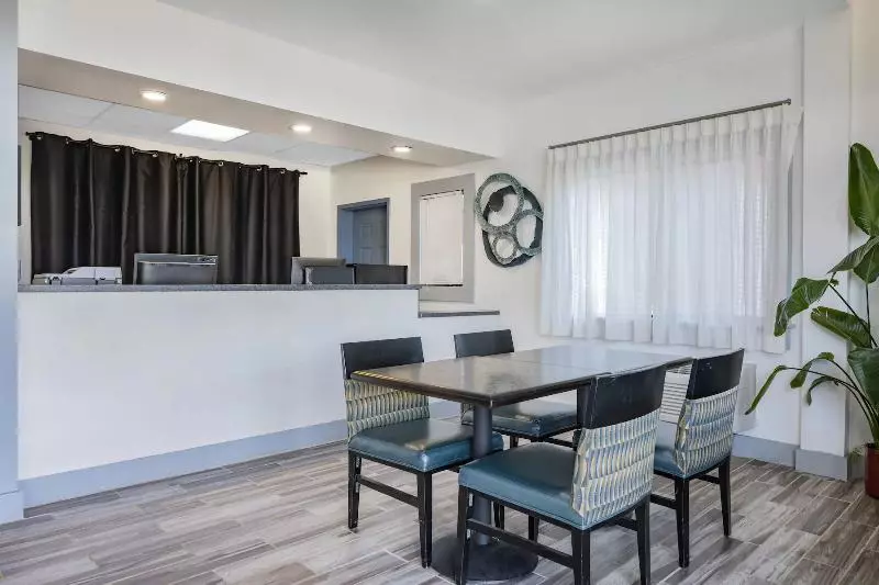 מוטל Days Inn By Wyndham Waynesville Nc