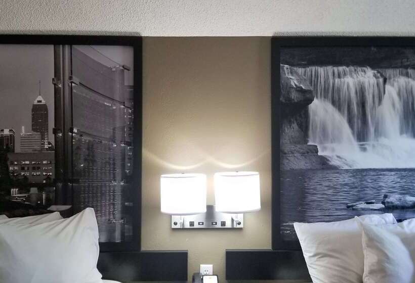 فندق على الطريق Super 8 By Wyndham Brownsburg