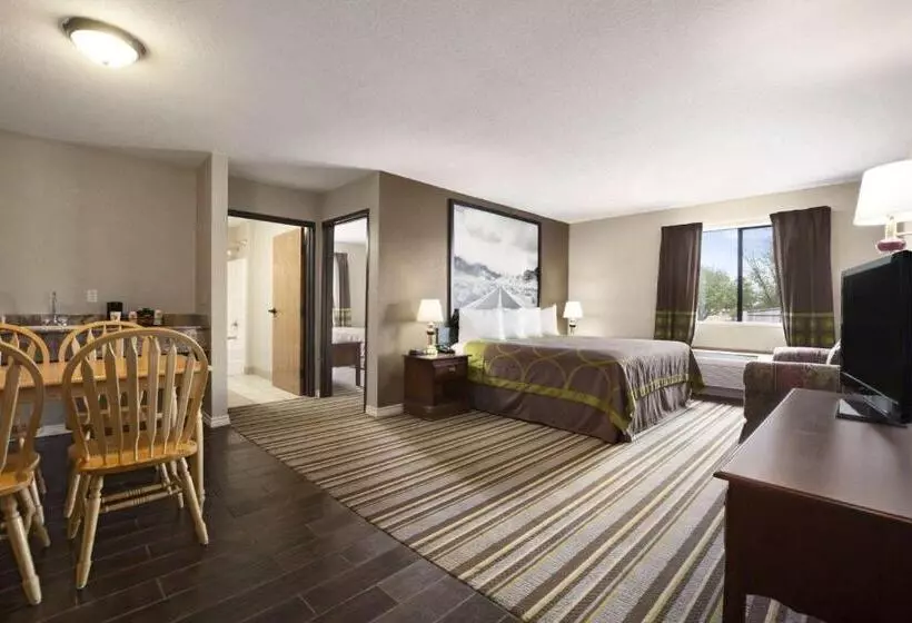 Motel Super 8 By Wyndham Childress