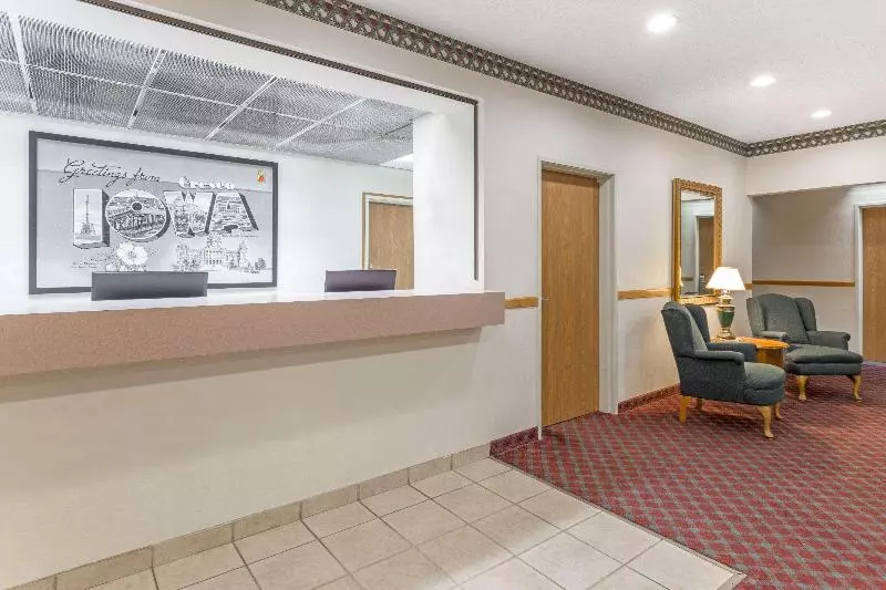 モーテル Super 8 By Wyndham Cresco Ia