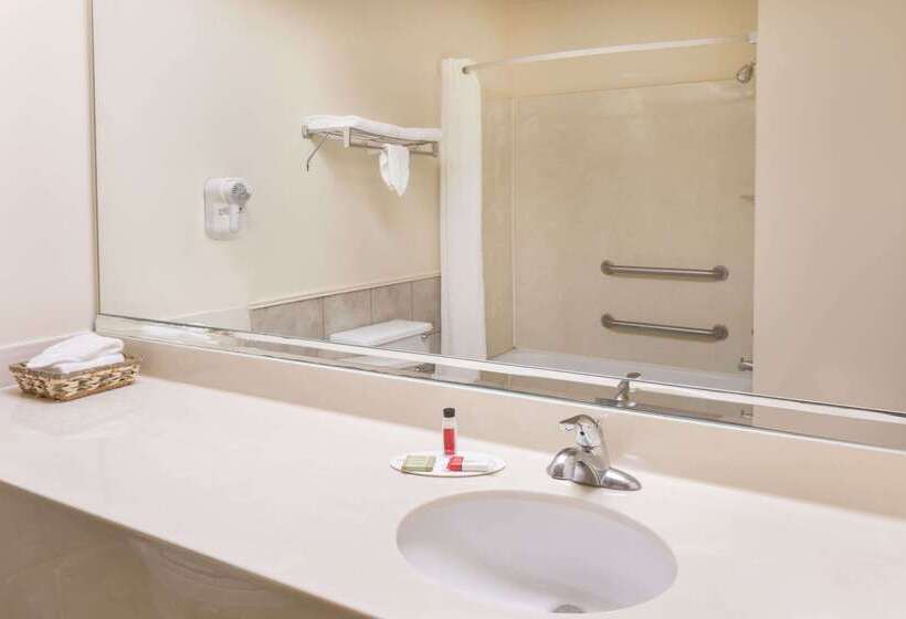 מוטל Super 8 By Wyndham Duson Lafayette West Area