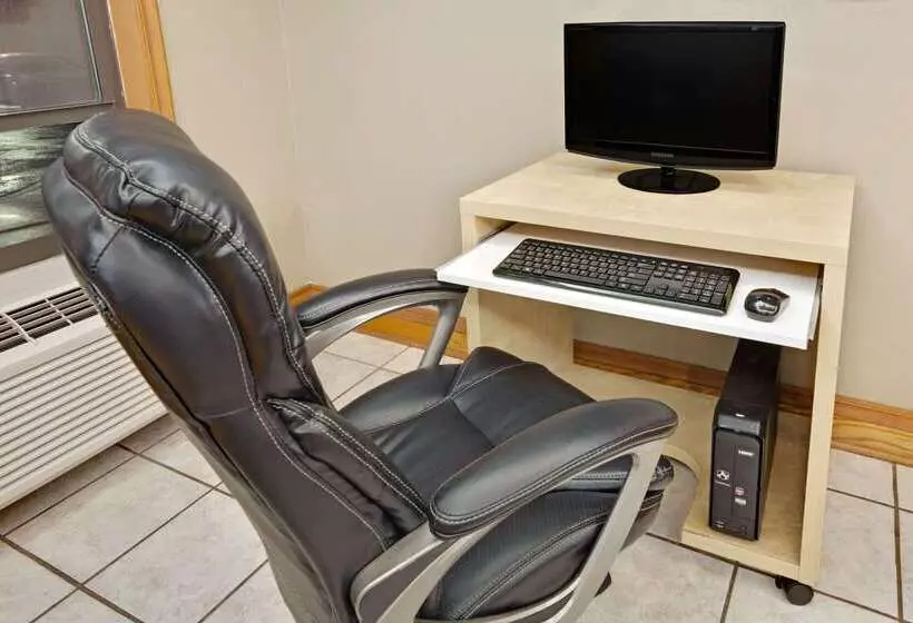 モーテル Super 8 By Wyndham Hampshire Il