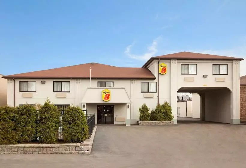 汽车旅馆 Super 8 By Wyndham Niagara Falls