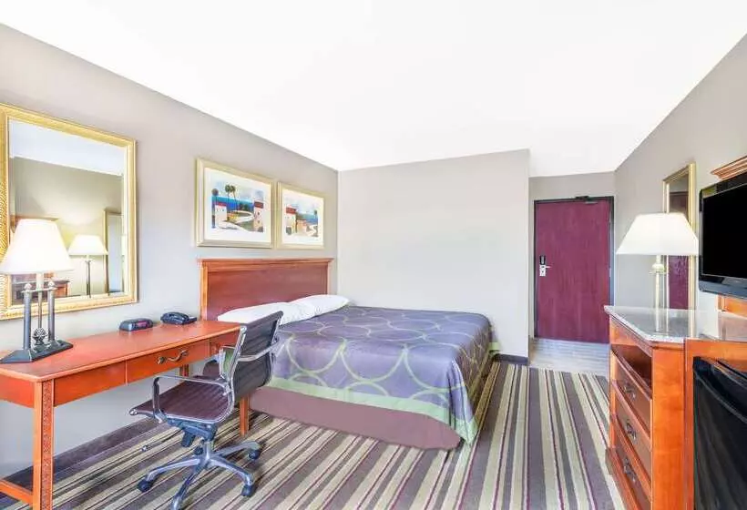 汽车旅馆 Super 8 By Wyndham Tilton/lake Winnipesaukee