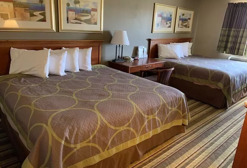 汽车旅馆 Super 8 By Wyndham Tilton/lake Winnipesaukee