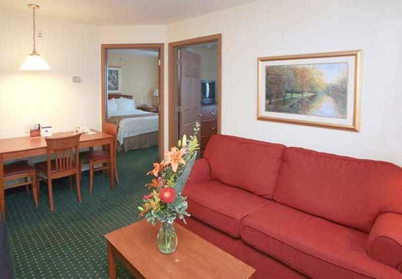 Towneplace Suites Raleigh Cary/weston Parkway