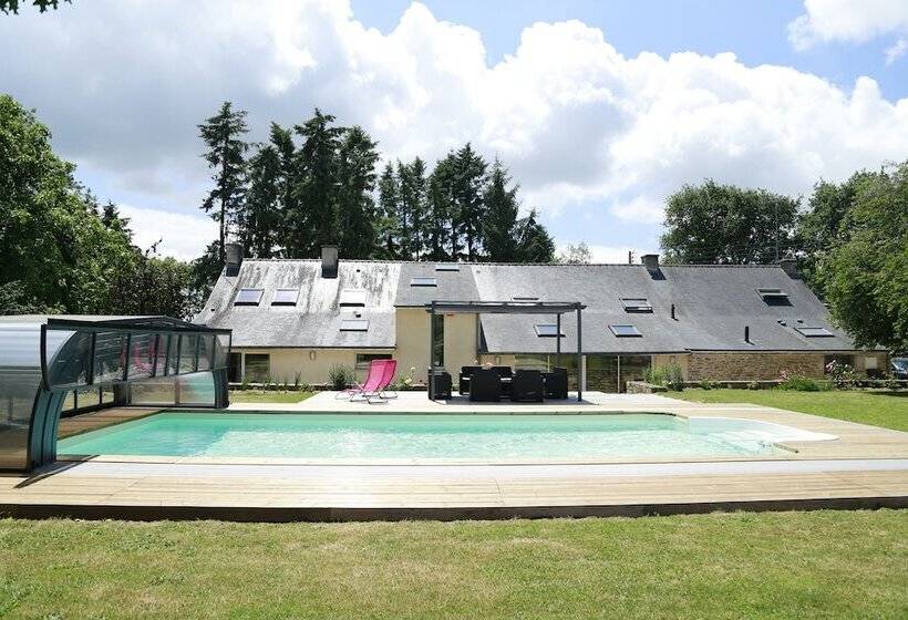 ベッドアンドブレックファースト Aux Agapanthes