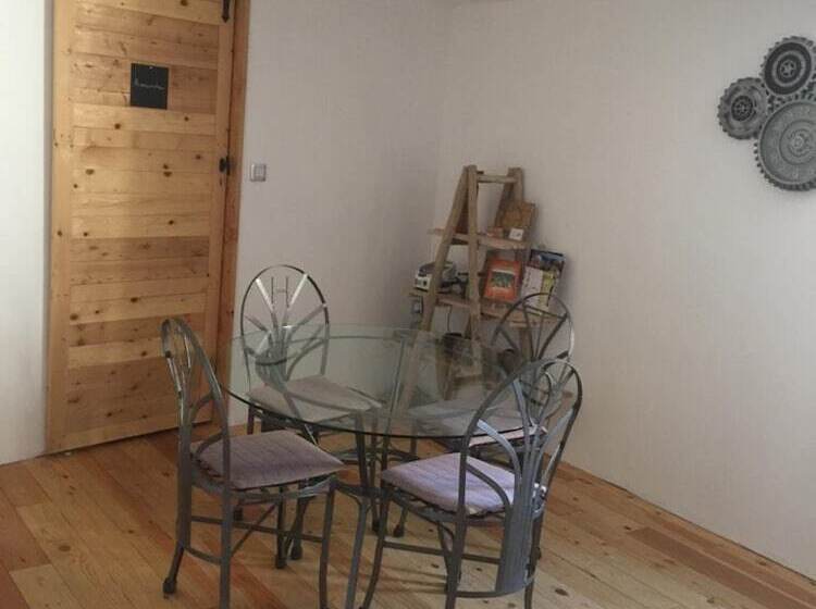 ベッドアンドブレックファースト Chambres D’hôtes La Voûte