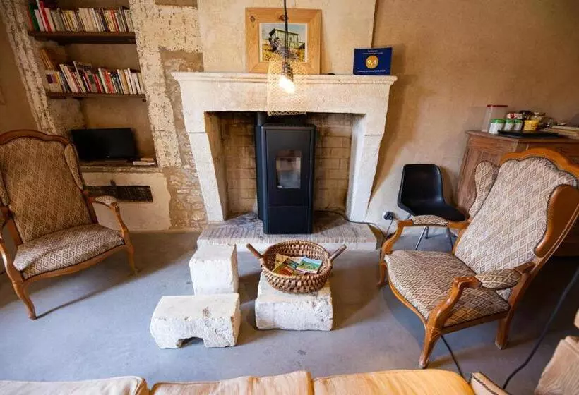 Aamiaismajoitus (B&B) Domaine De Chantemerle B Nb