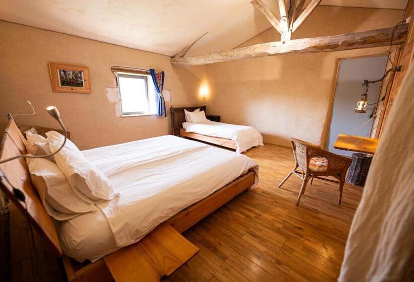 مبيت وإفطار Domaine De Chantemerle B Nb