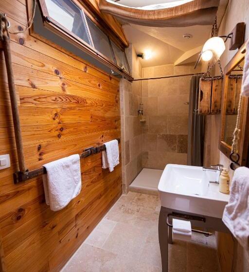 مبيت وإفطار Domaine De Chantemerle B Nb