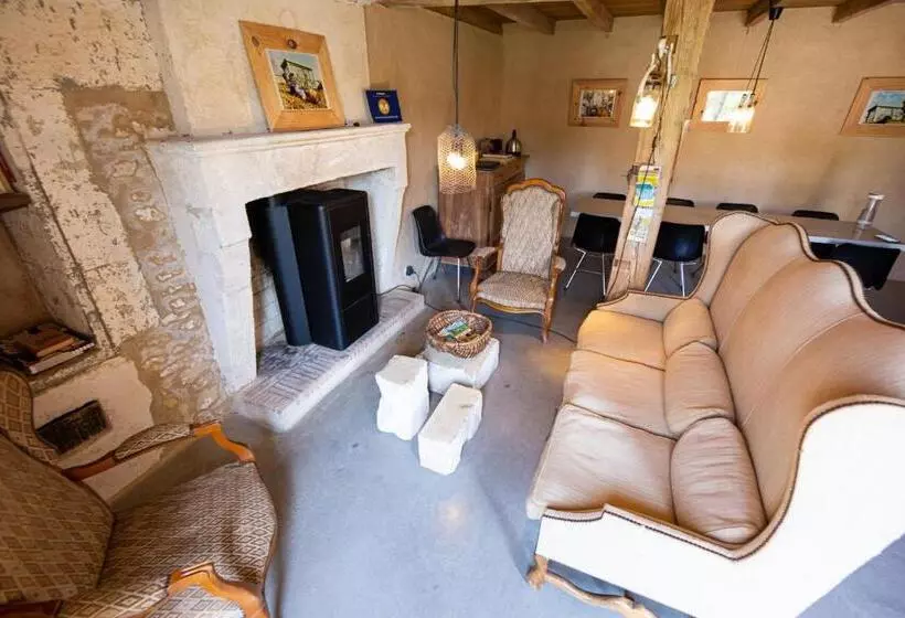 Aamiaismajoitus (B&B) Domaine De Chantemerle B Nb