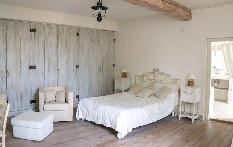 Domaine De Marlas B&b