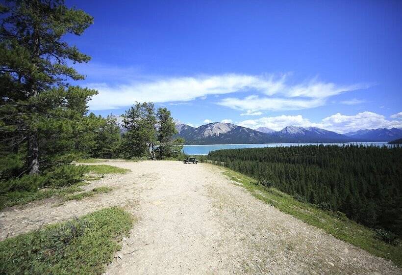 Szálloda David Thompson Resort