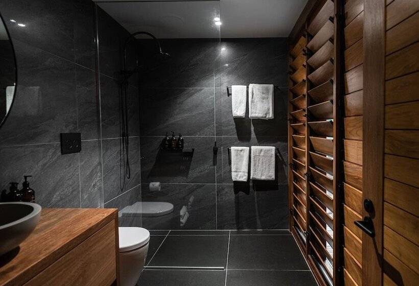 Отель Mt Mulligan Lodge