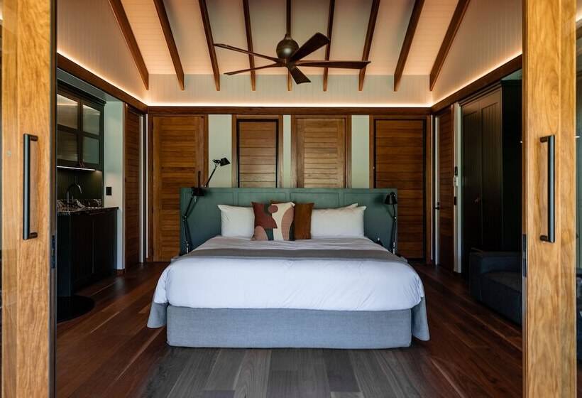 Отель Mt Mulligan Lodge