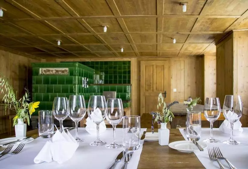 Majatalo Gasthaus Zum Bauernhof