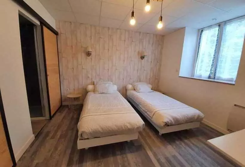 Majatalo Le Pont Sée