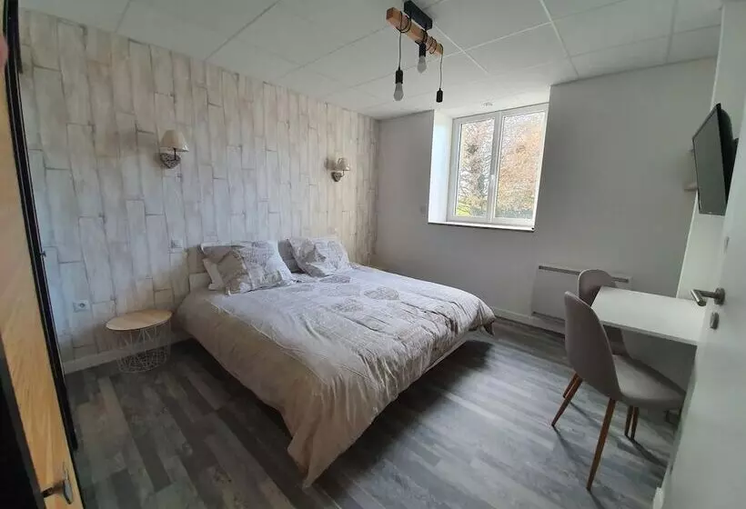 Majatalo Le Pont Sée