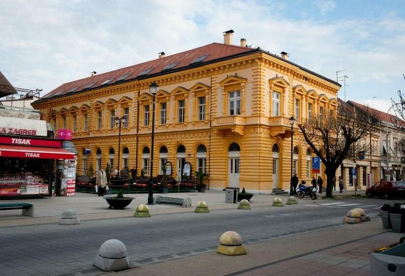 膳宿费 Smještaj Slavonija