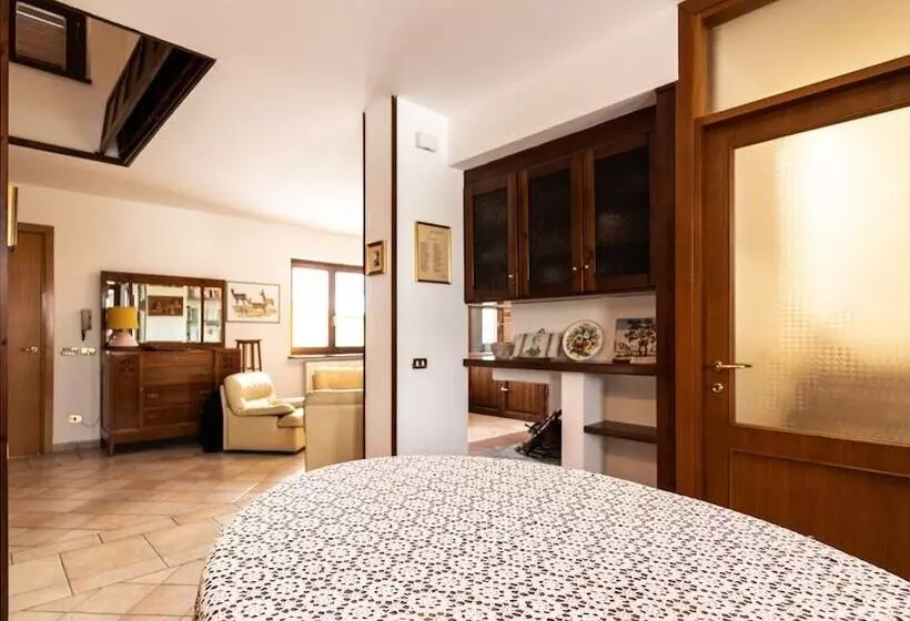 ペンション Tramonti Guesthouse&affittacamere