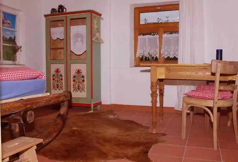 Aamiaismajoitus (B&B) Biopension Kirschenfee