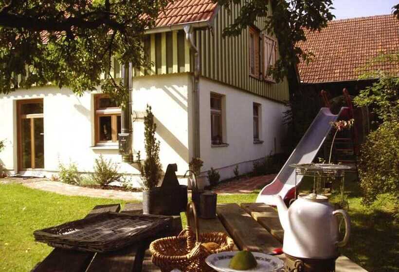 Aamiaismajoitus (B&B) Biopension Kirschenfee