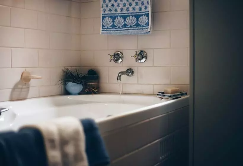 Aamiaismajoitus (B&B) Hamilton House