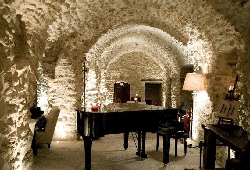 مبيت وإفطار La Verrière