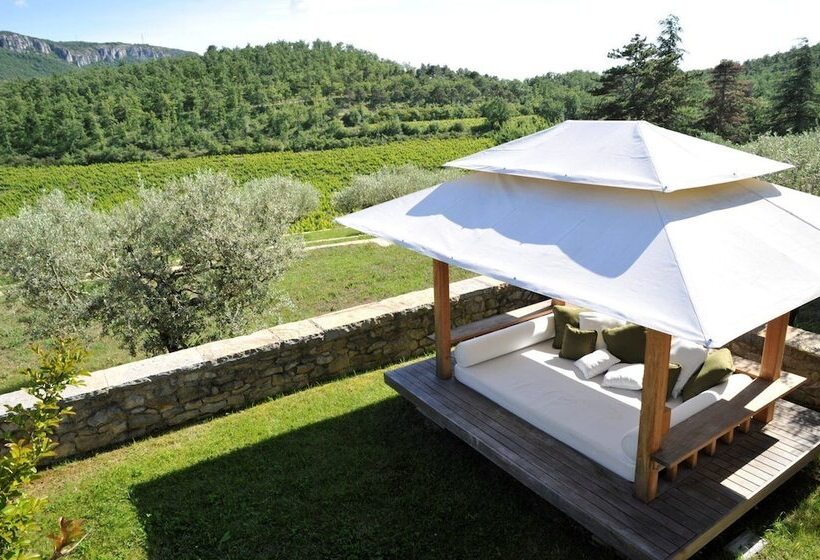 مبيت وإفطار La Verrière