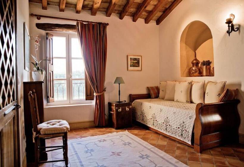 مبيت وإفطار La Verrière