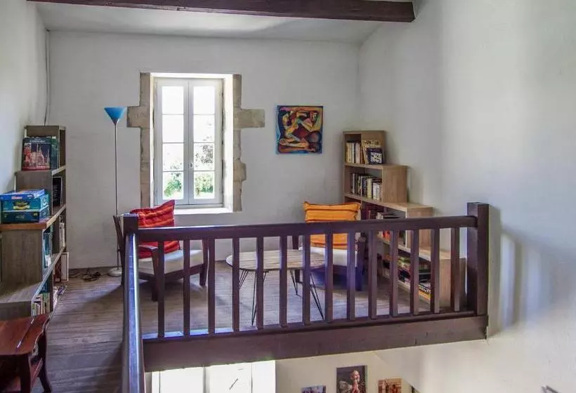 Aamiaismajoitus (B&B) Logis Saint Léonard