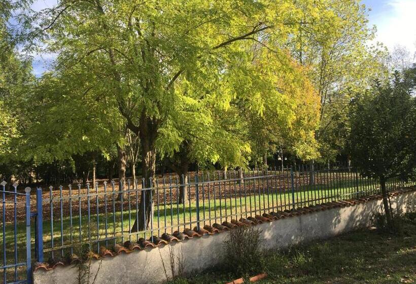 Bed and Breakfast Maison D Hôtes La Chabanaise   Marais Poitevin