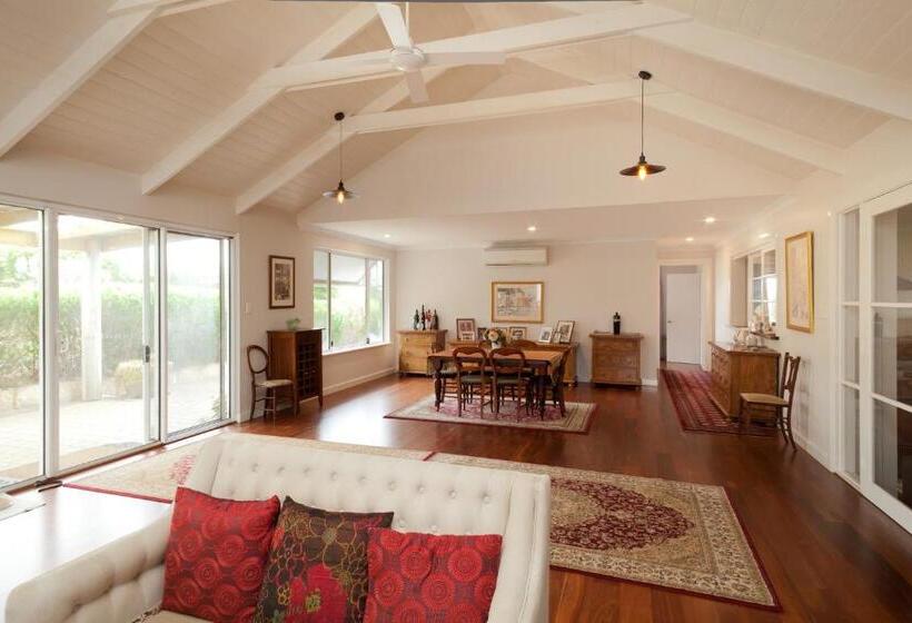 Bed and Breakfast The Grange On Kalgan Farm Stay Albany